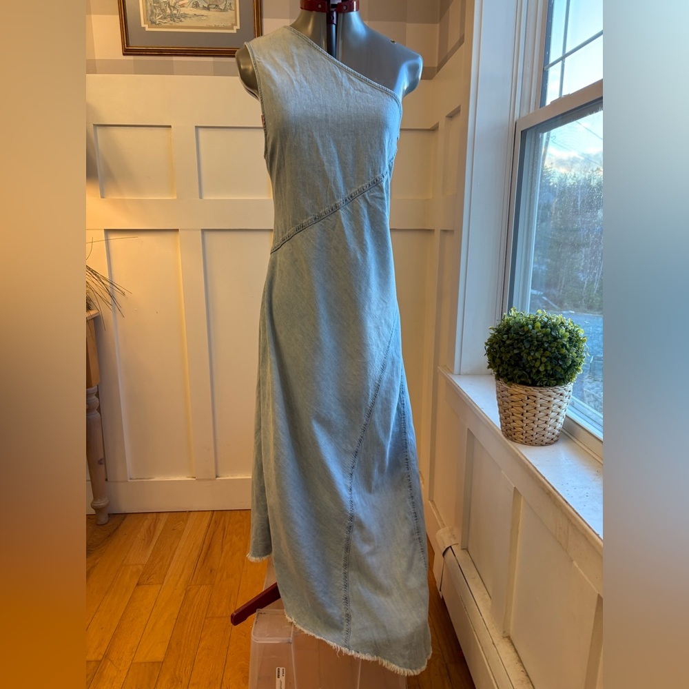 Zara Light Blue Denim Dress Size Medium